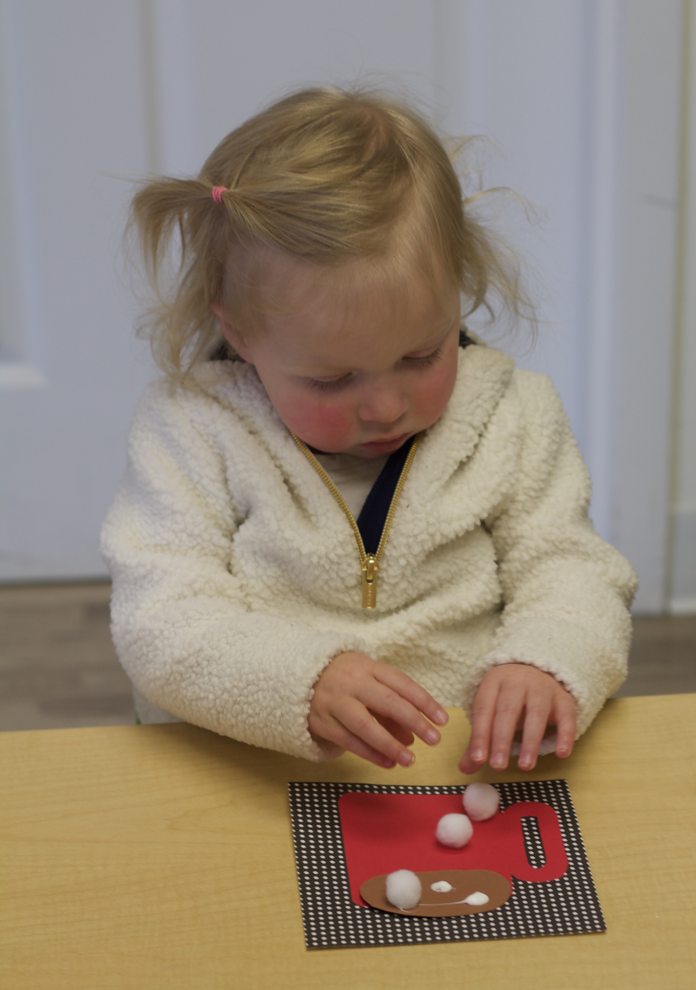 M is for Marshmallows! Hot Cocoa Craft Creative Tots Preschool